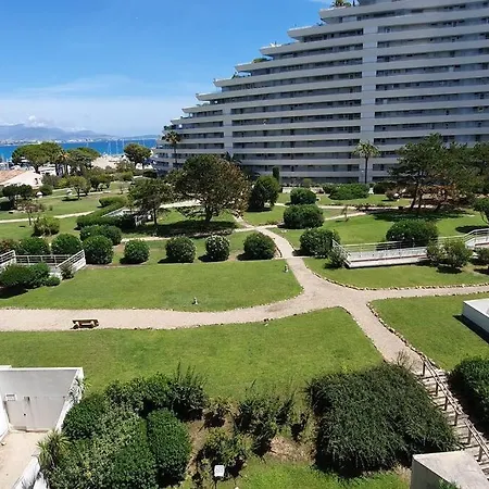 L'astronaute - Balcon Vue - Clim - Place Parking Privee - Marina Baie Des Anges Апартаменты Вильнёв-Лубе